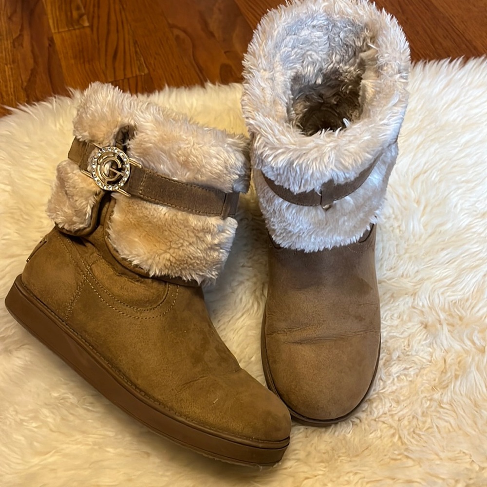 Brown boots fur lined size 7.5
